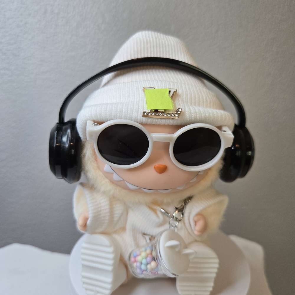 Clothing For Labubu Knit Outfit Cute with Headphones, Sunglasses, Shoes, Cup